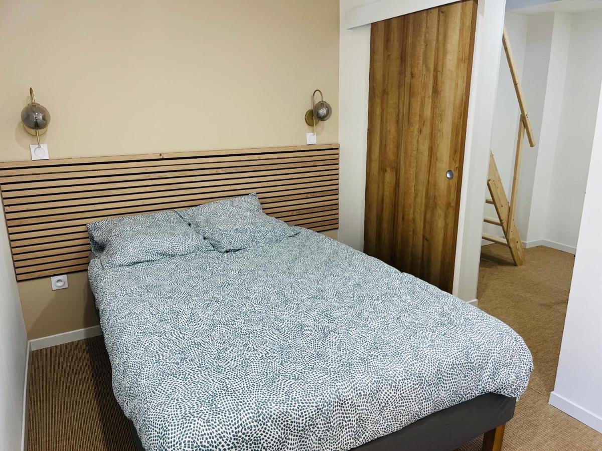 Charmante Maison En Pierre - Centre Ville - Plage Ouistreham Zewnętrze zdjęcie